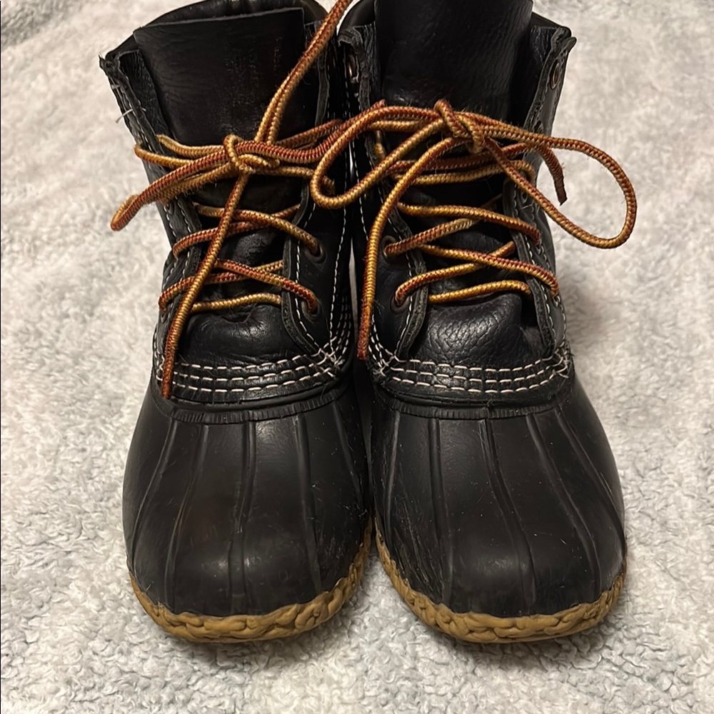 L.L. Bean Black Duck Boots Classic Design